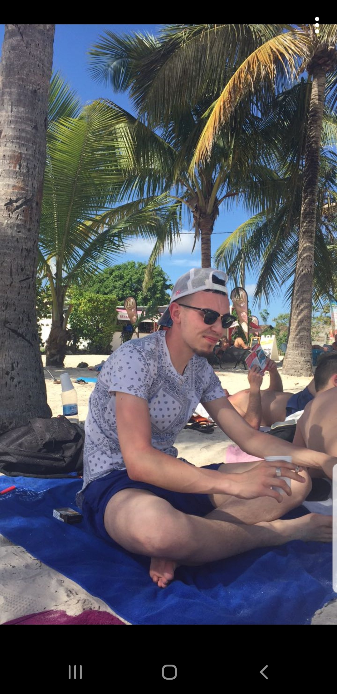 Profil de Hafez, 30 ans, Escort gay à Leytron