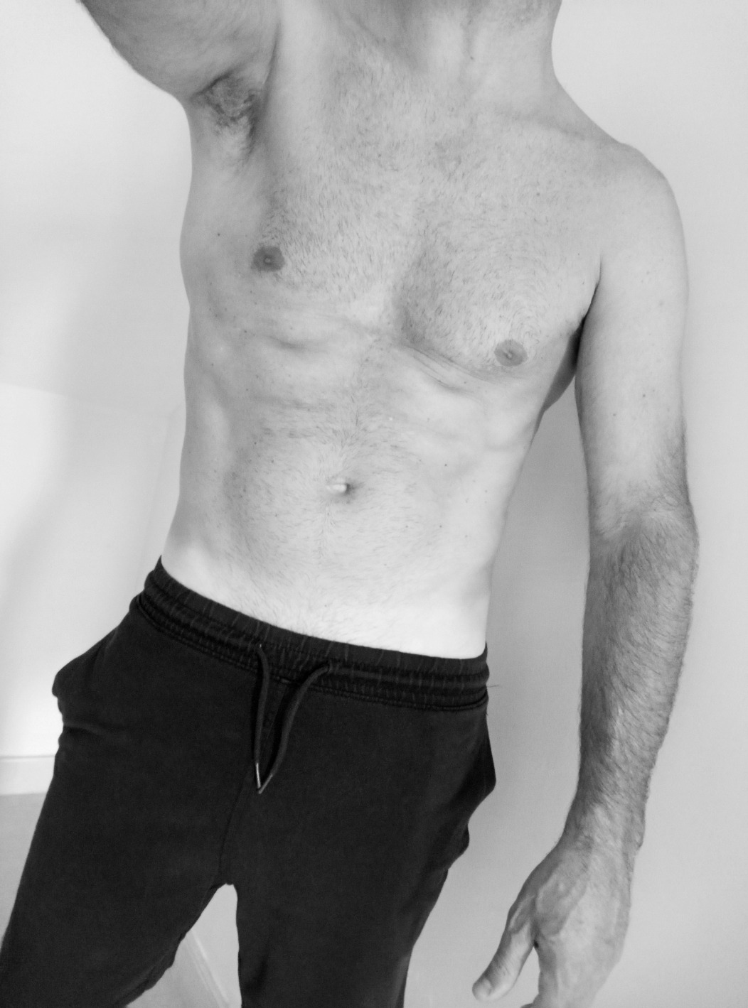 Profil de Kamar, 44 ans, Escort gay à Münchenbuchsee