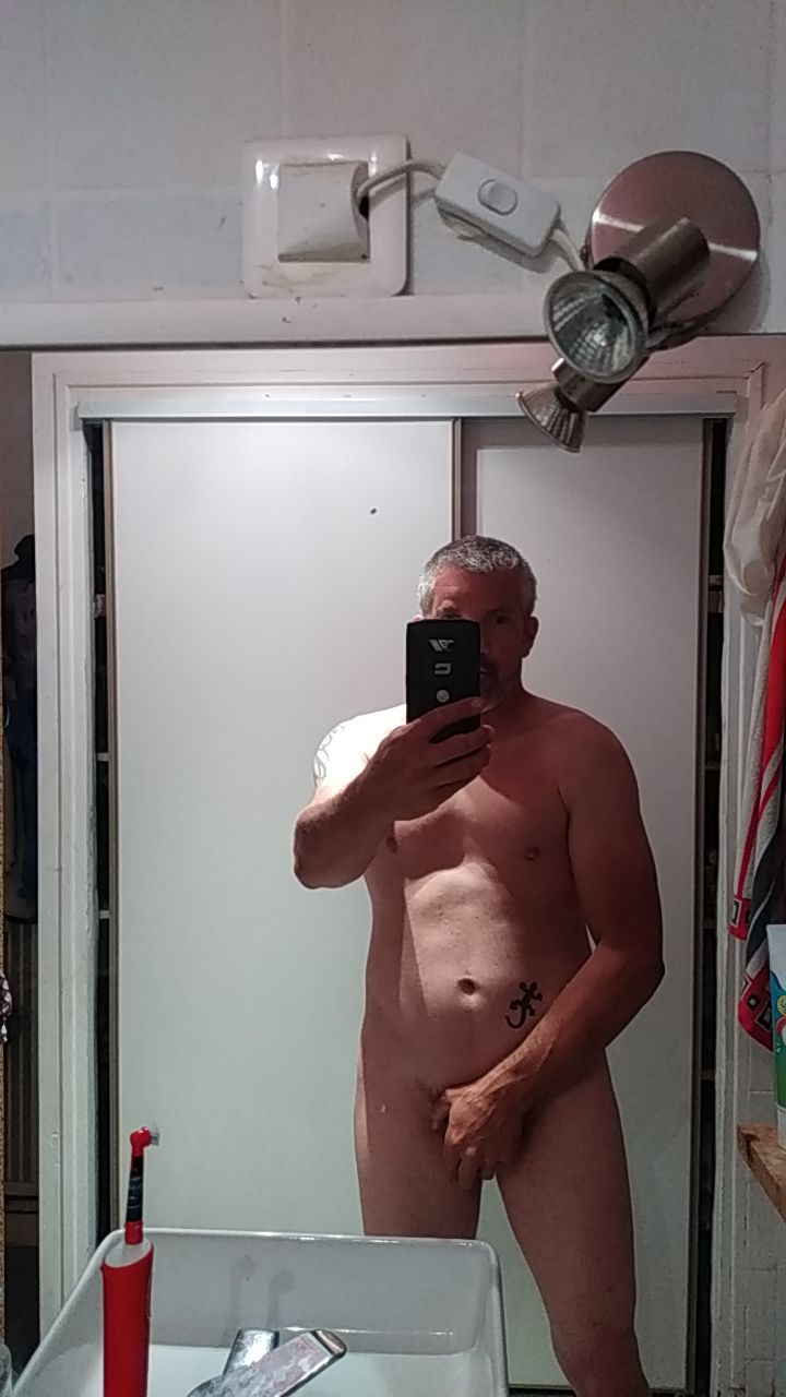 Profil de Mucahid, 37 ans, Escort gay à Versam