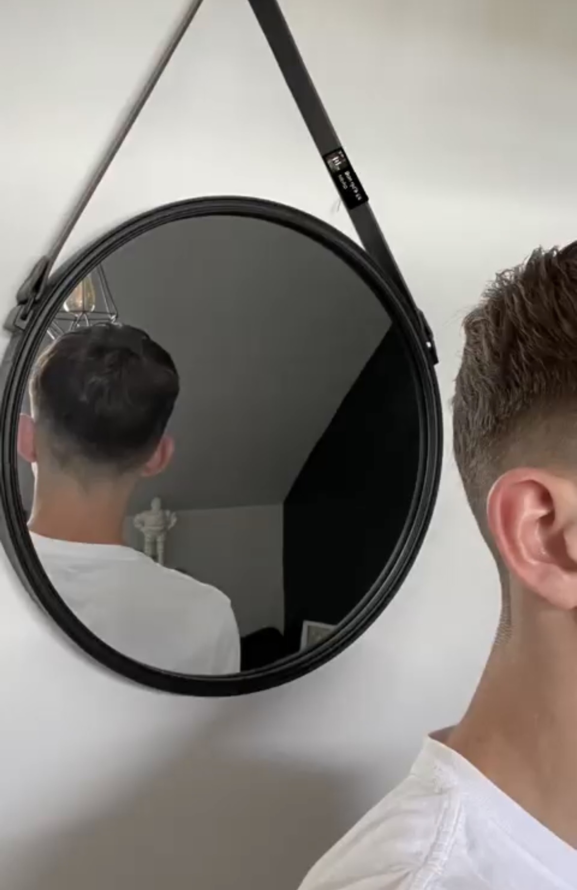 Profil de Sébastien, 22 ans, Escort gay à Erde