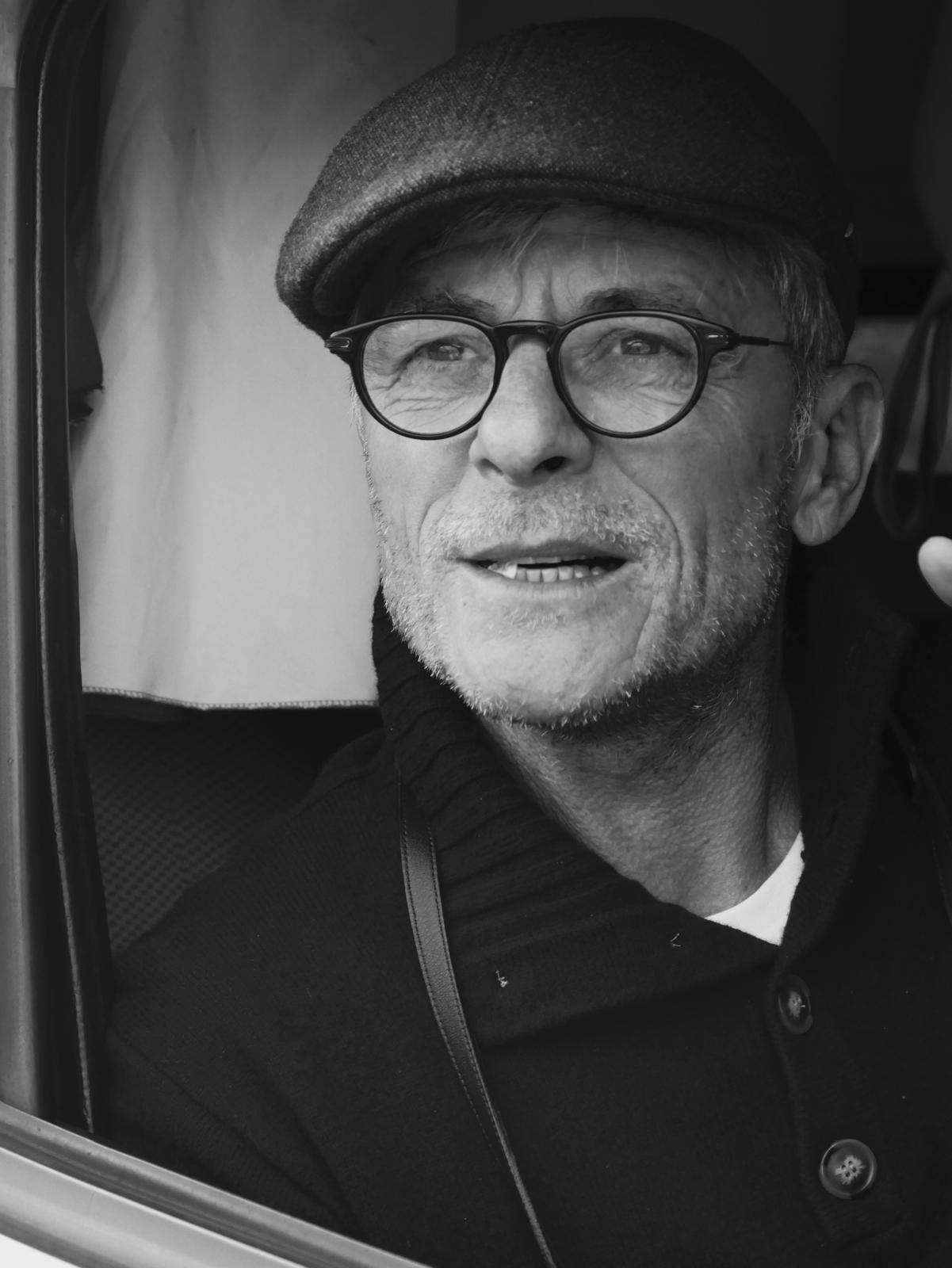 Profil de Issiaka, 54 ans, Escort gay à Luven