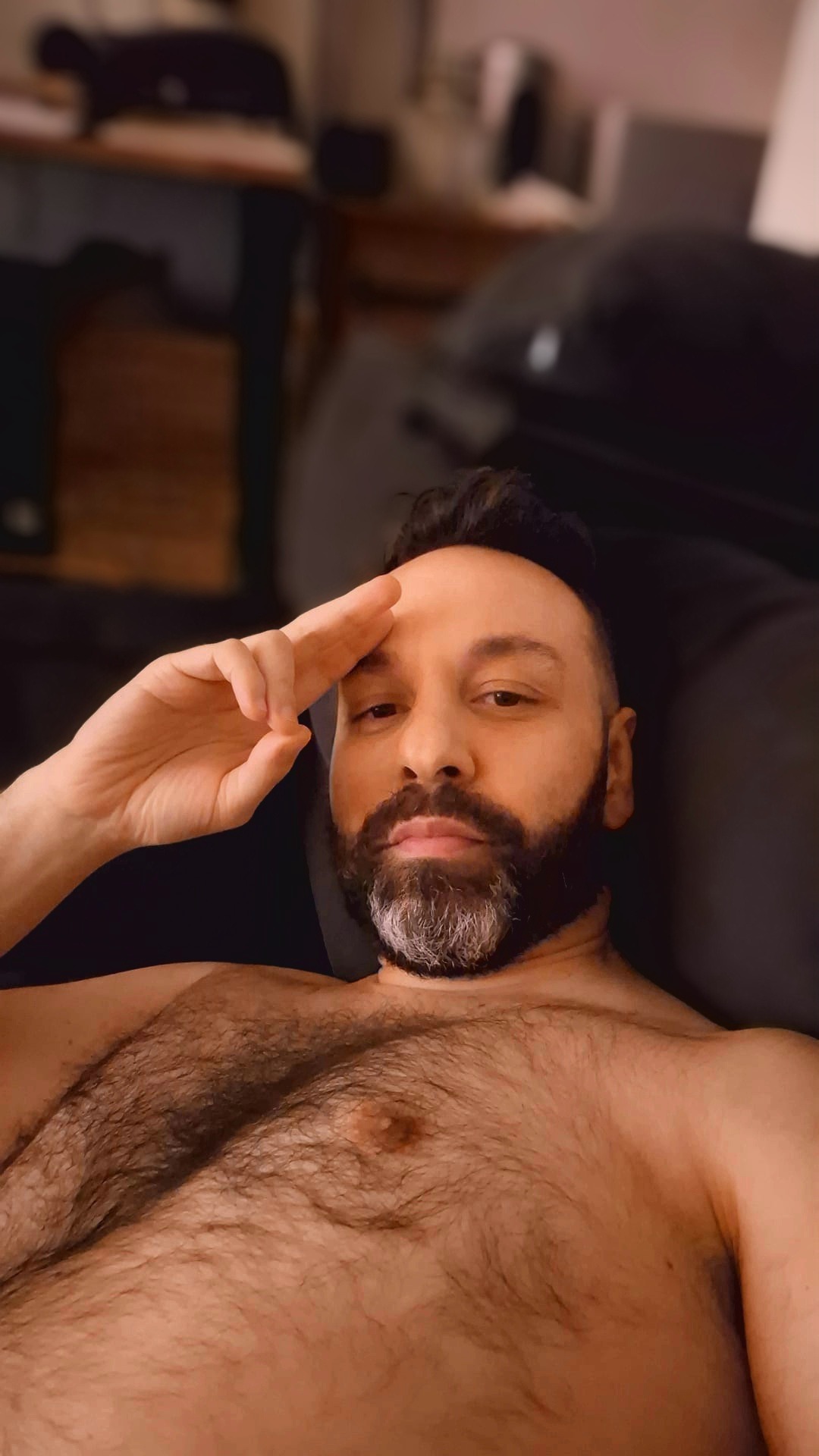 Profil de Aladin, 39 ans, Escort gay à Künten