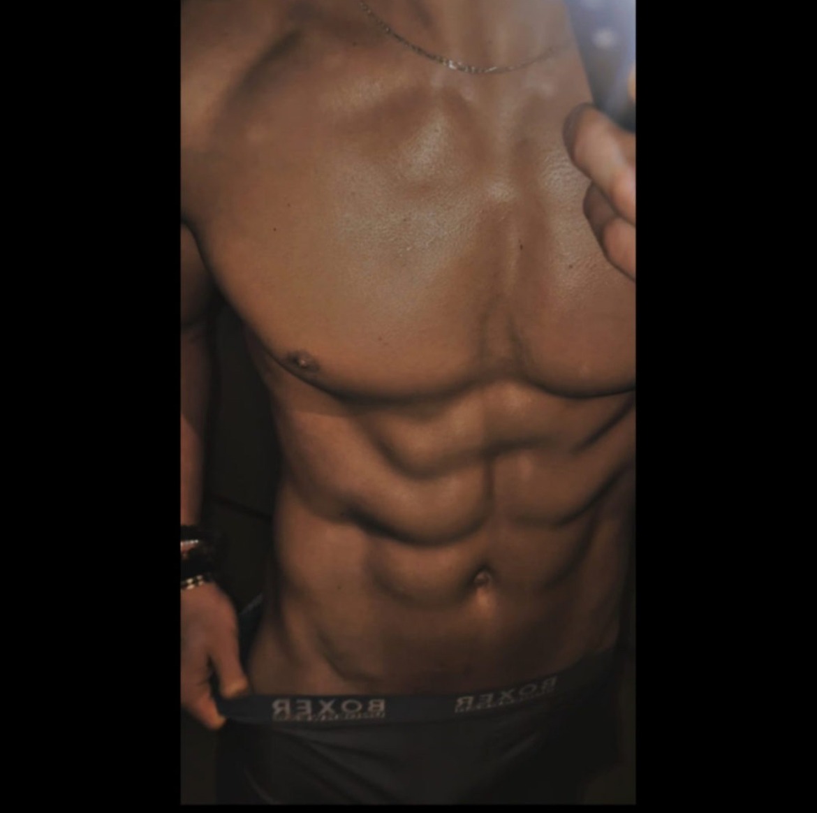 Profil de Fleury, 24 ans, Escort gay à Loc