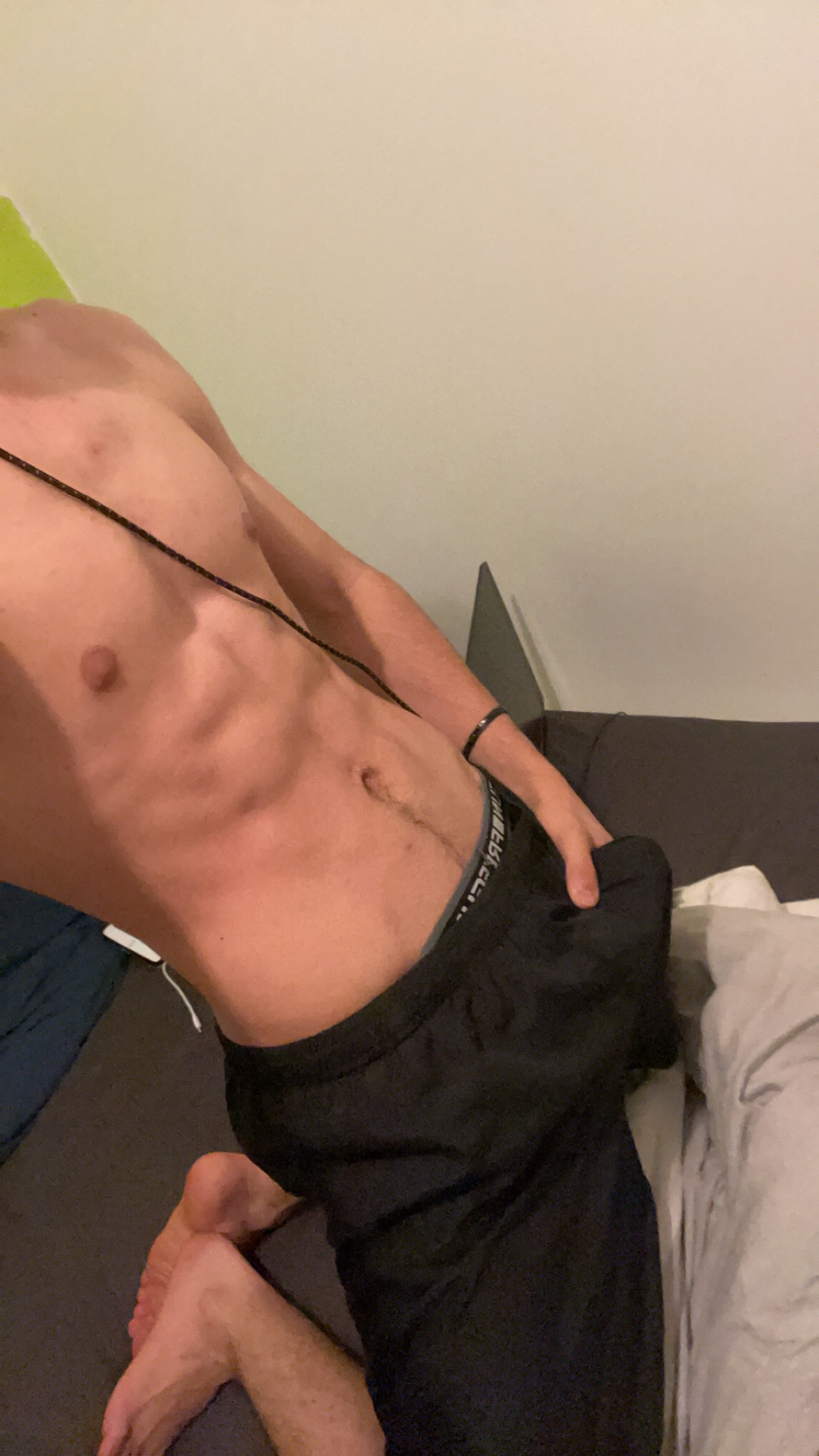Profil de Sambou, 20 ans, Escort gay à Zignau