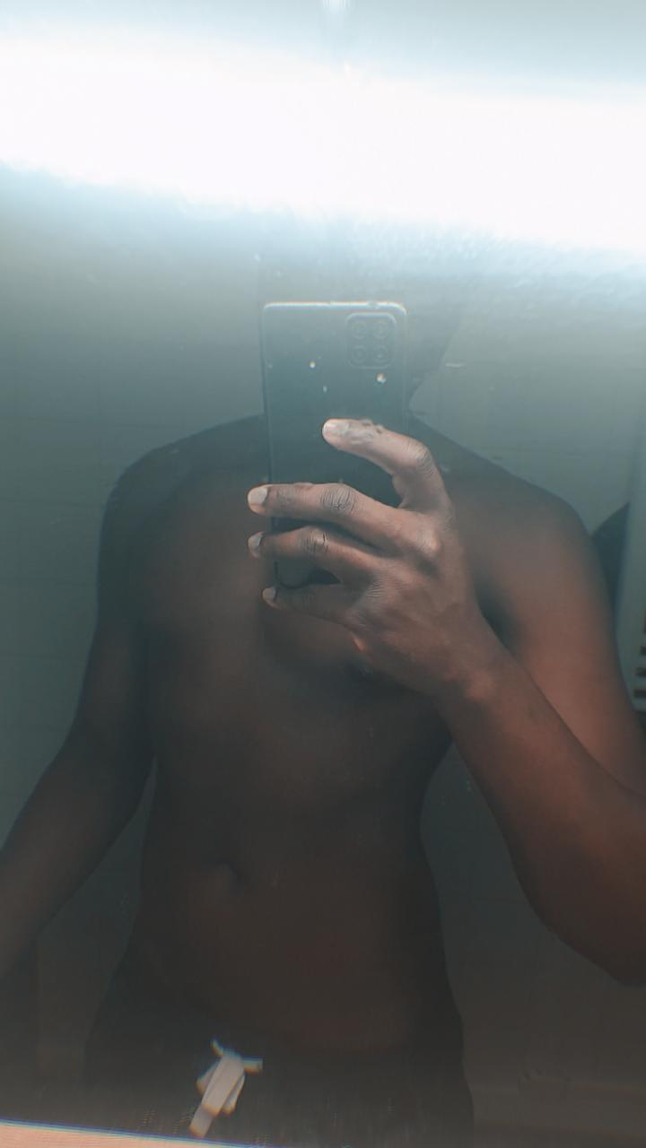 Profil de Saif-eddine, 19 ans, Escort gay à Netstal