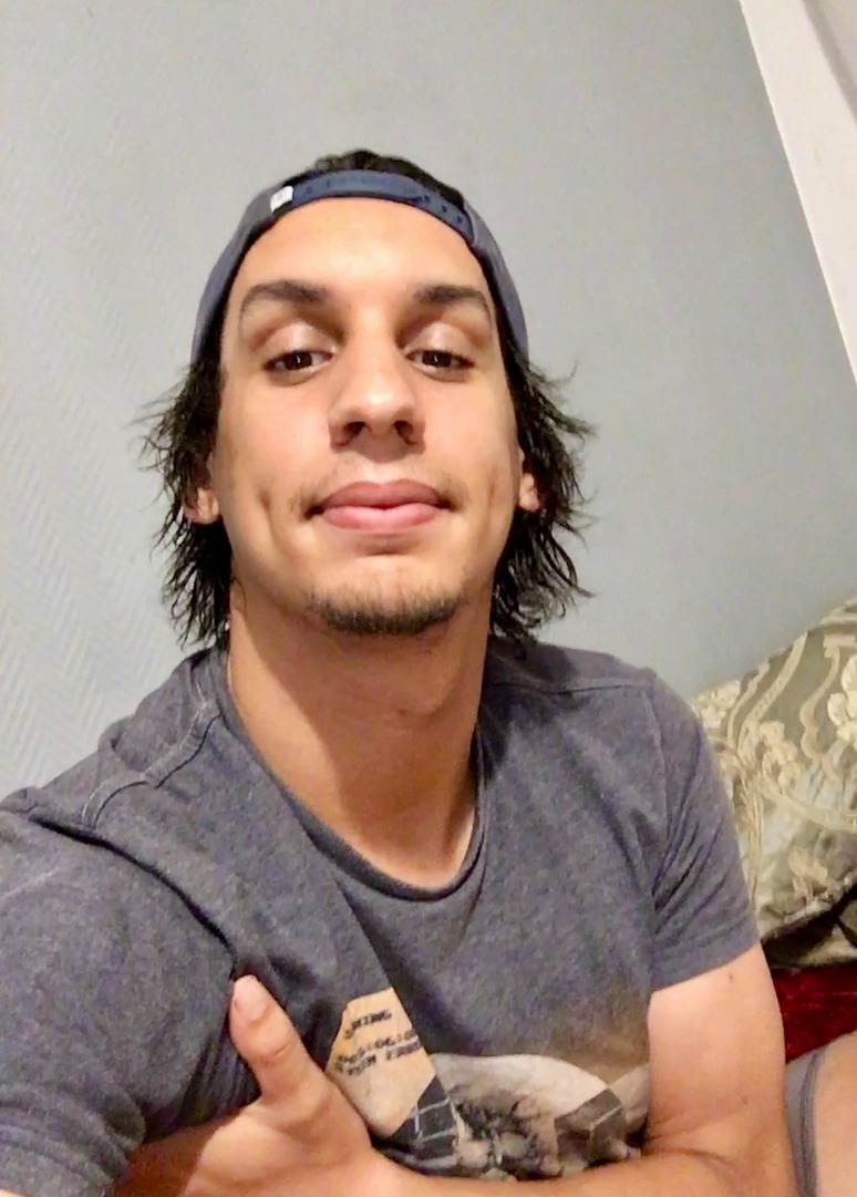 Profil de Tymote, 33 ans, Escort gay à Sternenberg