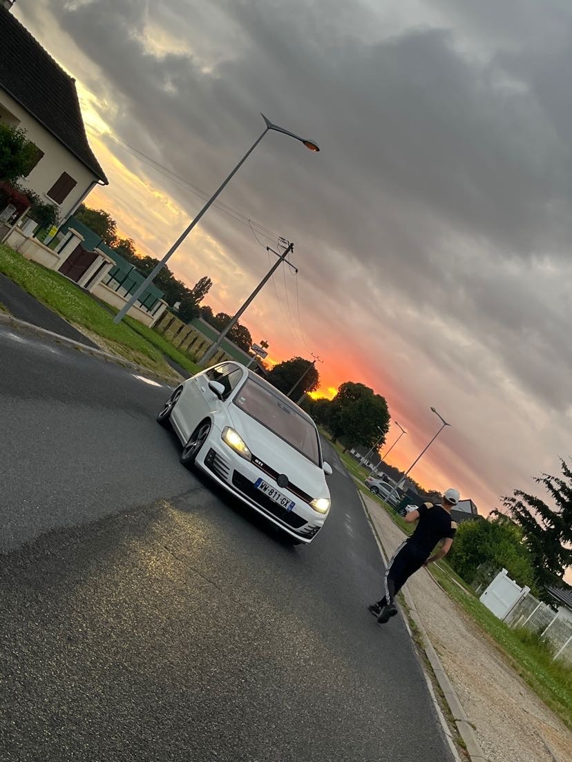 Profil de Timothée, 20 ans, Escort gay à Konolfingen