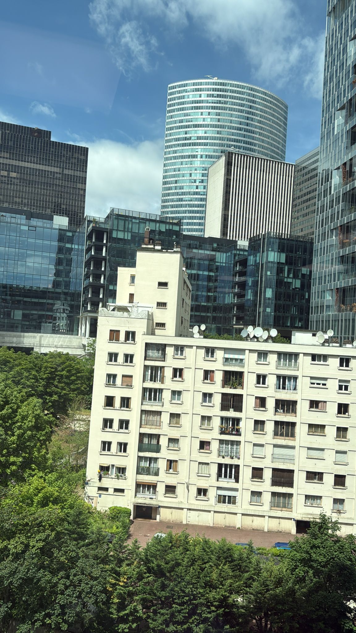 Profil de Ramsès, 25 ans, Escort gay à Lovatens