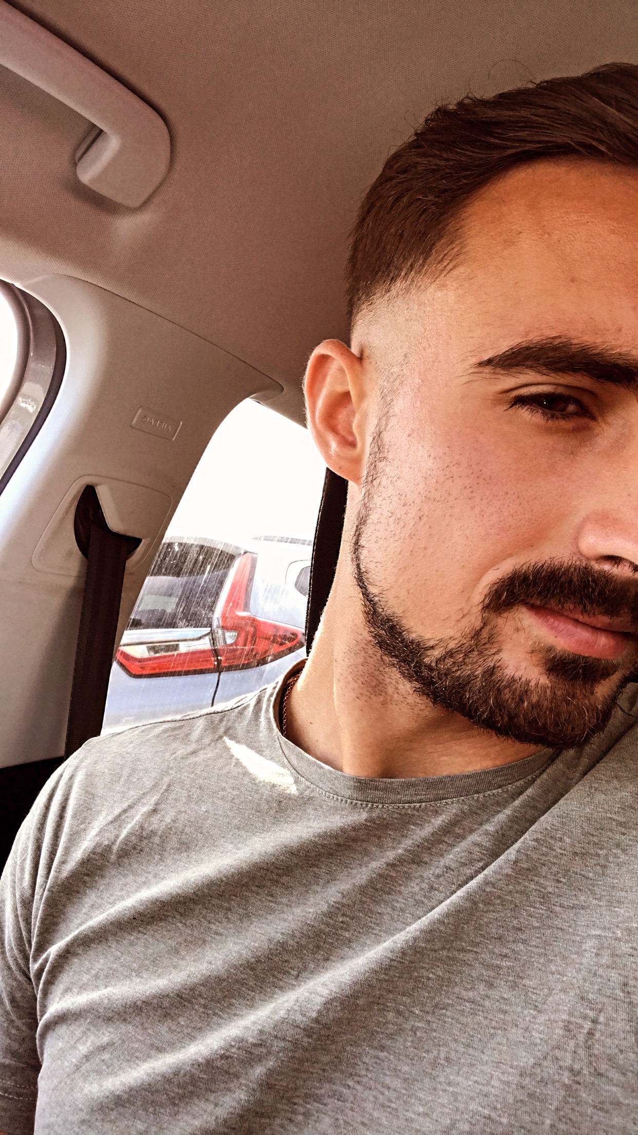 Profil de Piero, 30 ans, Escort gay à Leggia