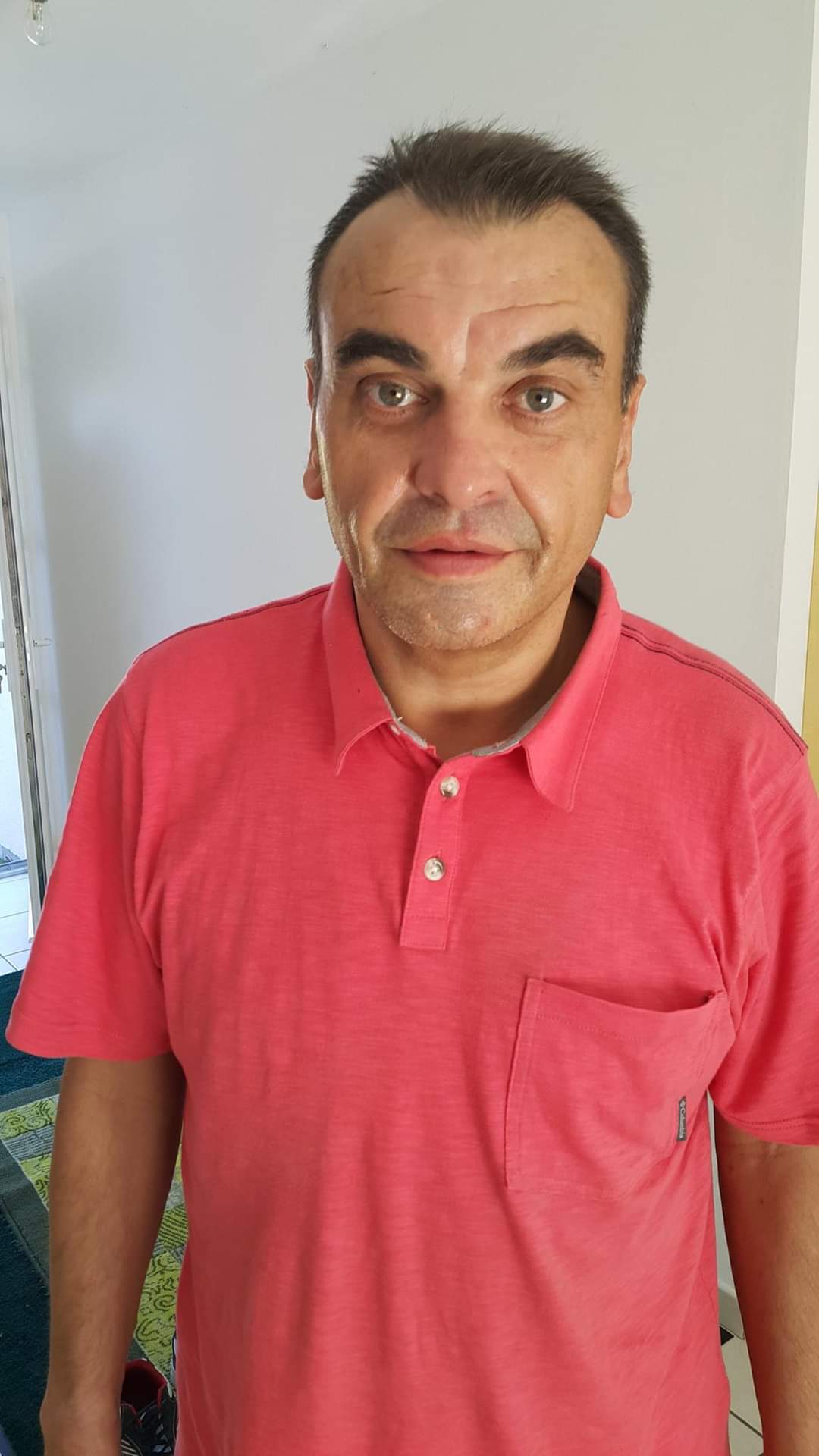 Profil de Hugue, 55 ans, Escort gay à Dorénaz