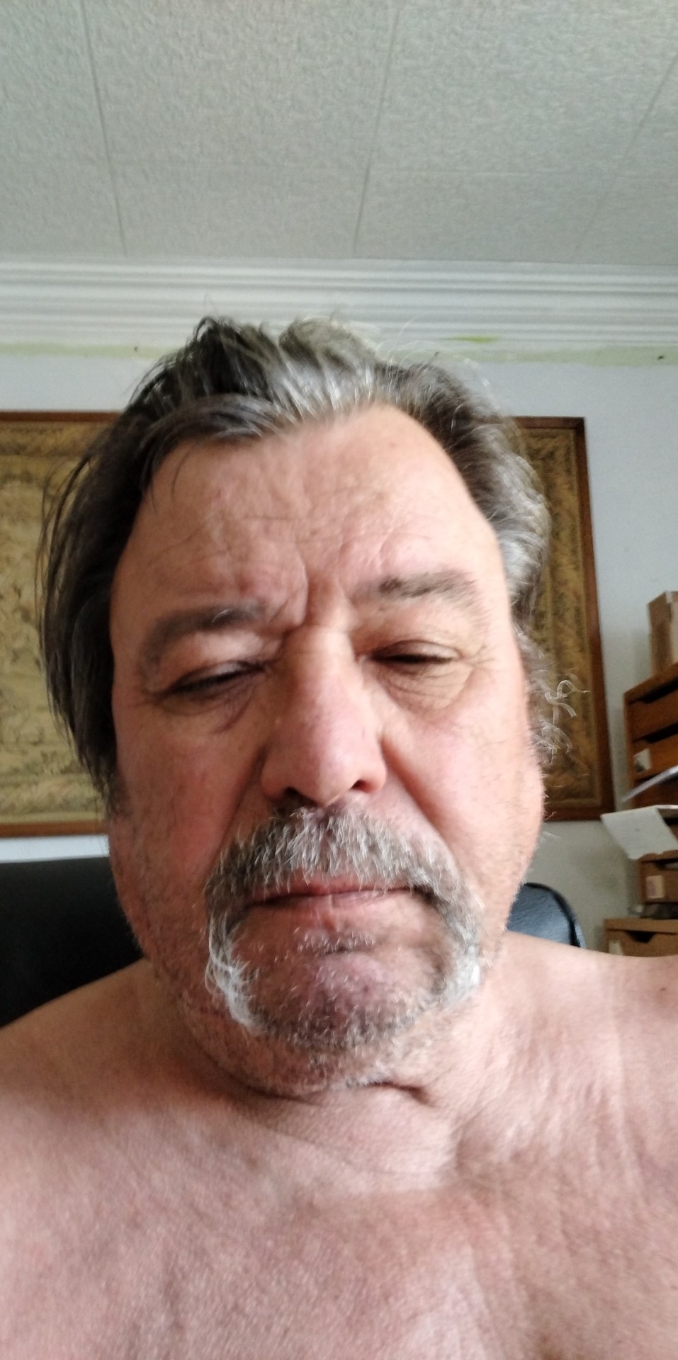 Profil de Angus, 55 ans, Escort gay à La Rippe