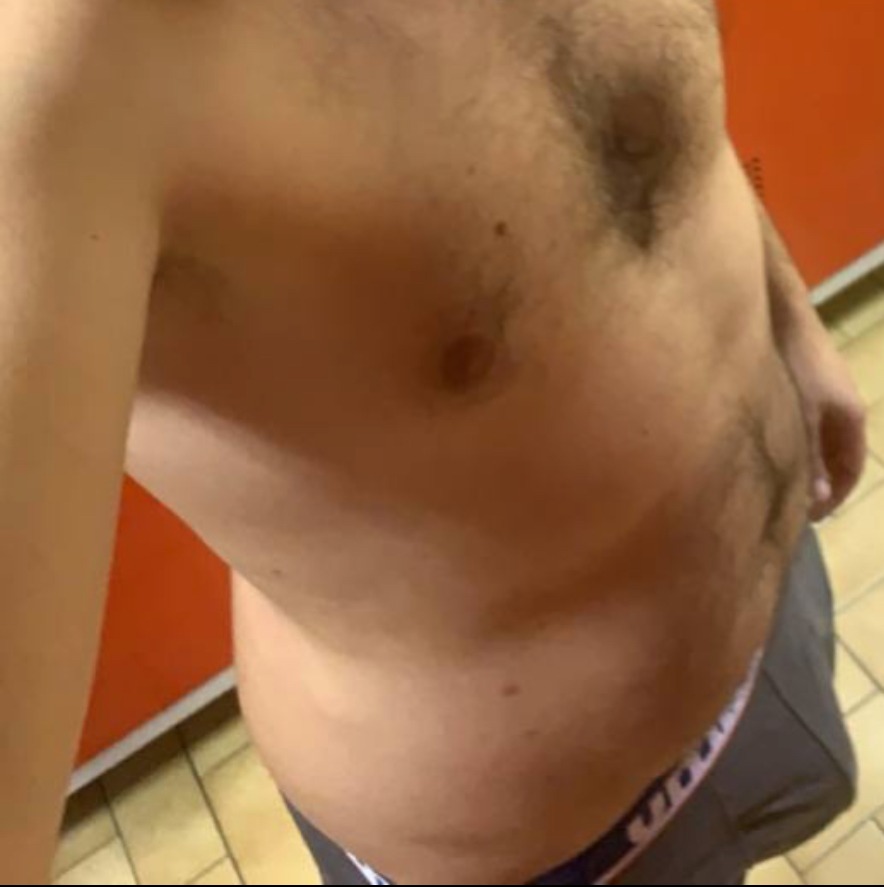 Profil de Aman, 39 ans, Escort gay à Penthalaz