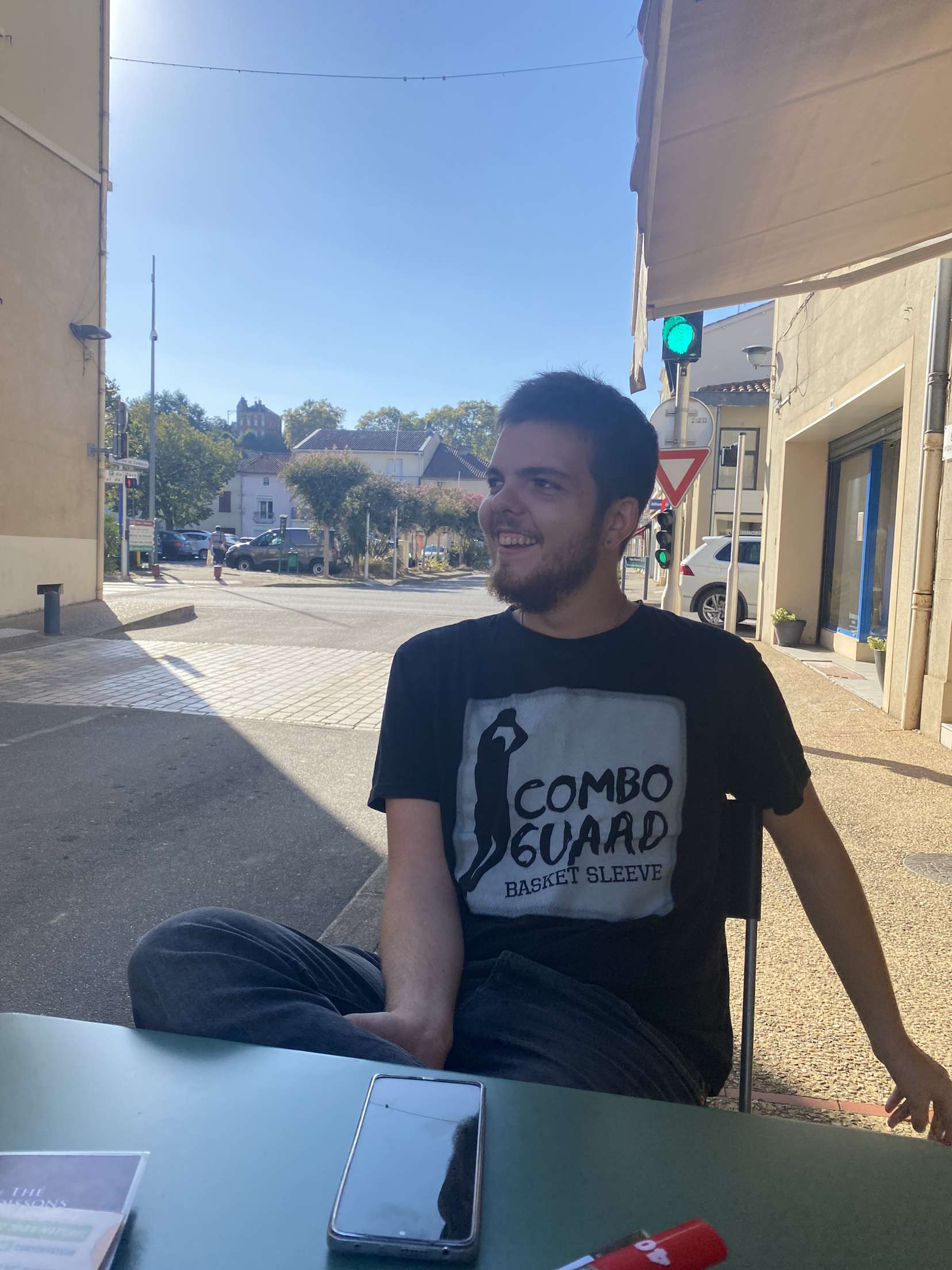 Profil de Helory, 20 ans, Escort gay à Péry