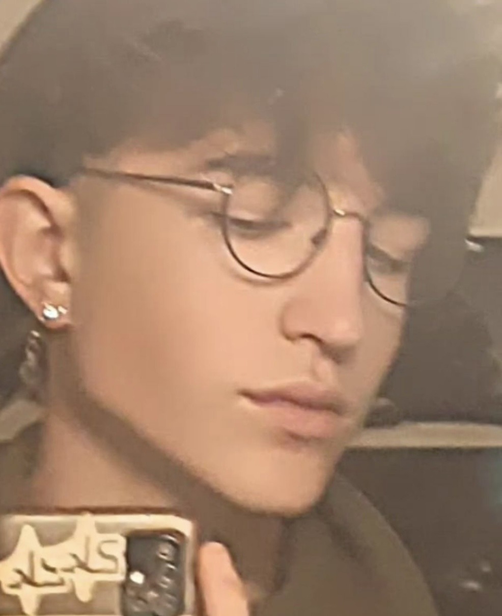 Profil de Angelo, 19 ans, Escort gay à Nunningen