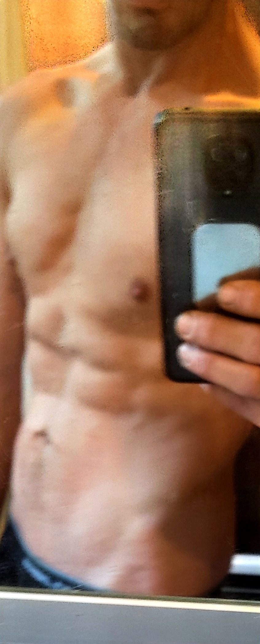 Profil de Philéas, 40 ans, Escort gay à Aristau