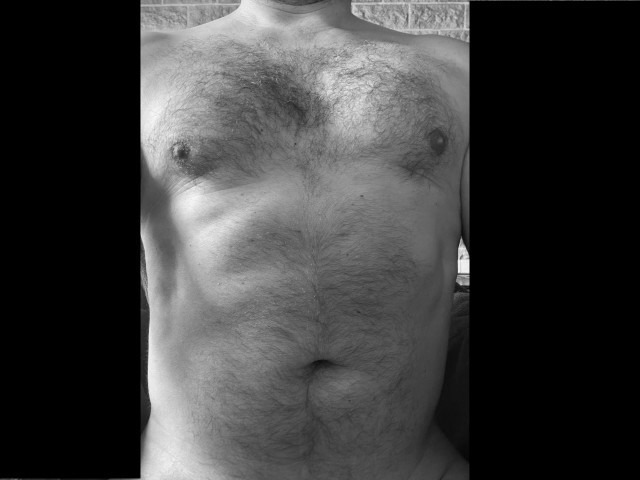 Profil de Nill, 40 ans, Escort gay à Maracon